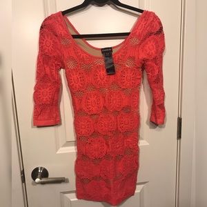 Coral Lace Bebe Fitted Dress - SM
